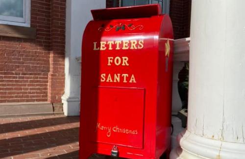 Santa Mailbox