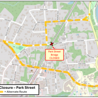 Map showing streets in Exeter with Park Street Bridge closed