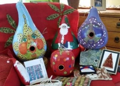 Gourd Birdhouse Making